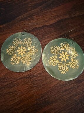 Green Resin Disc Earrings with Gold Filigree